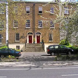 https://waterloo-house.dublin-hotelsweb.com